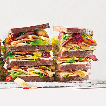 Bauernbrot-Pastrami-Sandwich